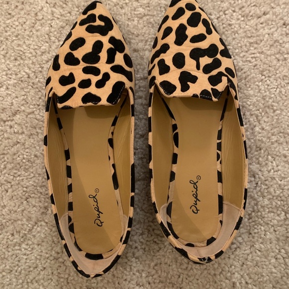 Flats - Picture 2 of 3